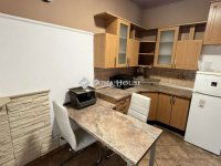 Kiadó téglalakás, albérlet