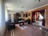 Eladó családi ház, Szegeden 150 M Ft, 4+1 szobás