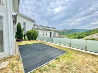 Eladó téglalakás, Budaörsön 185 M Ft, 4 szobás