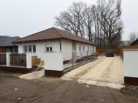 Eladó ikerház, Monorierdőn 65 M Ft, 4 szobás