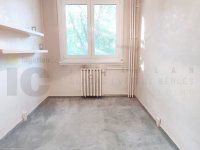 Kiadó panellakás, albérlet, Szegeden 180 E Ft / hó, 2+2 szobás
