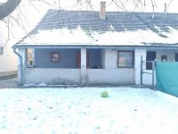 Eladó családi ház, Pápán 21.99 M Ft, 2 szobás