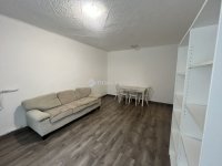 Eladó panellakás, Pécsett 34.9 M Ft, 2 szobás