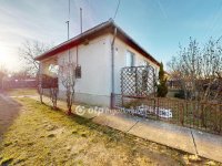 Eladó családi ház, Nyírmadán 30 M Ft, 3 szobás