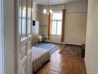 Eladó téglalakás, V. kerületben 139 M Ft, 3 szobás