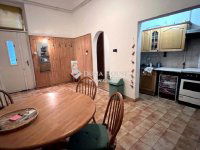 Eladó téglalakás, VI. kerületben 129 M Ft, 4 szobás