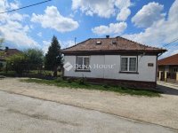 Eladó családi ház, Enyingen, Bokréta utcában 25 M Ft, 3 szobás