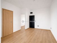 Eladó iroda, XXI. kerületben 32 M Ft, 2 szobás