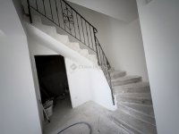 Eladó családi ház, Gyöngyösön 59.9 M Ft, 5 szobás