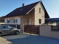 Eladó családi ház, Halászin, József Attila utcában 144 M Ft