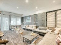 Eladó családi ház, Délegyházán 199 M Ft, 6 szobás