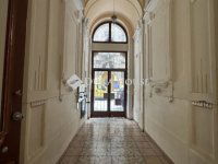 Eladó téglalakás, VII. kerületben 43.8 M Ft, 2 szobás