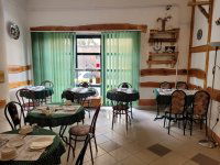 Eladó hotel, Pécsett 650 M Ft, 23 szobás / költözzbe.hu