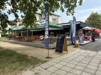 Eladó üzlethelyiség