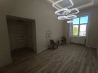 Eladó téglalakás, Debrecenben, Piac utcában 85 M Ft, 3 szobás