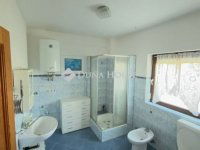 Eladó családi ház, Mecseknádasdon 63.525 M Ft, 6 szobás