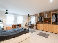 Eladó családi ház, Kecskéden 159 M Ft, 6 szobás