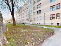 Eladó téglalakás, Tiszaújvárosban 32 M Ft, 2 szobás