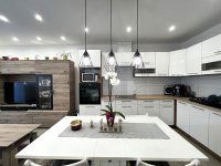 Eladó panellakás, Dunaújvárosban 46.5 M Ft, 2+1 szobás