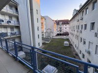 Eladó téglalakás, XV. kerületben 65.5 M Ft, 1 szobás