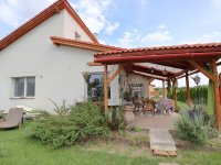 Kiadó családi ház, albérlet, Szegeden 550 E Ft / hó, 4 szobás