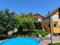 Eladó családi ház, Halásztelken 169.9 M Ft, 7 szobás