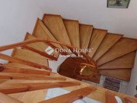 Eladó családi ház, Szentendrén 339 M Ft, 10 szobás