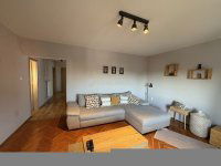 Eladó családi ház, Pécsett 104.9 M Ft, 7 szobás