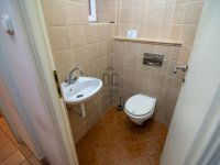 Eladó téglalakás, VI. kerületben 69.9 M Ft, 3 szobás