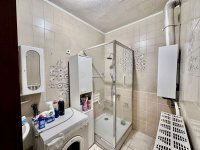 Eladó családi ház, Szegeden 215 M Ft, 7 szobás