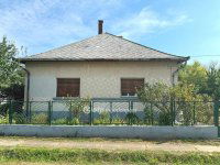 Eladó családi ház, Tiszaszőlősön 16.9 M Ft, 3 szobás