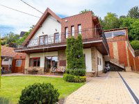 Eladó családi ház, Balatonalmádiban 249.9 M Ft, 6 szobás