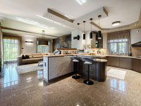 Eladó családi ház, Kistarcsán 299 M Ft, 4 szobás