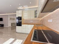 Eladó családi ház, Miskolcon 179 M Ft, 5 szobás