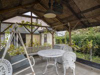 Eladó családi ház, XX. kerületben 189 M Ft, 9 szobás