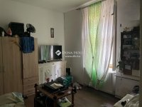 Eladó családi ház, Esztergomban 198.499 M Ft, 8 szobás