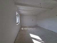 Eladó családi ház, Mesterin 48.527 M Ft, 3 szobás