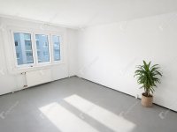 Eladó panellakás, Székesfehérvárott 49.9 M Ft, 2 szobás