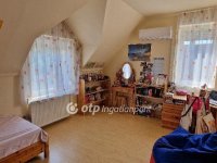 Eladó családi ház, Nyíregyházán 145 M Ft, 7 szobás