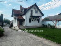 Eladó családi ház, Szigetcsépen 158.9 M Ft, 5 szobás