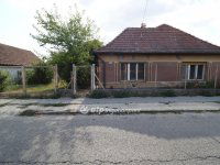 Eladó családi ház, Dömsödön 19.9 M Ft, 2 szobás