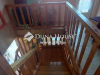 Eladó téglalakás, Egerben 79 M Ft, 5 szobás