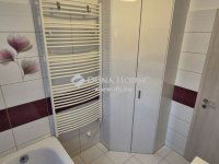 Eladó családi ház, Mohácson 79.5 M Ft, 3 szobás