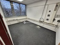 Kiadó üzlethelyiség, Tatabányán 1235 E Ft / hó