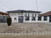 Eladó családi ház, Gyálon 145 M Ft, 4 szobás