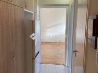 Eladó panellakás, Pécsett 42.9 M Ft, 2 szobás