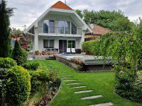 Eladó családi ház, XVI. kerületben 269 M Ft, 3+1 szobás