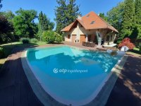 Eladó családi ház, Siófokon 360 M Ft, 6 szobás