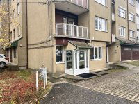 Eladó üzlethelyiség