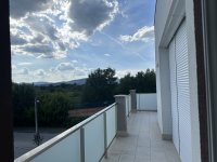 Kiadó téglalakás, albérlet, Gödön 300 E Ft / hó, 3 szobás
